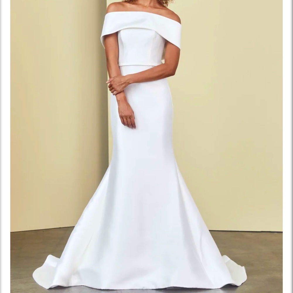 Amsale Nouvelle Landon Mikado wedding Gown 22  NWT (street size 16 to 18)